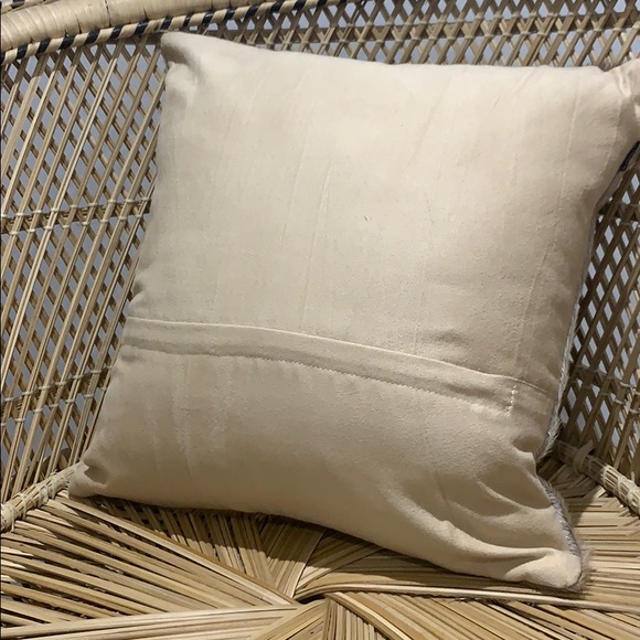 BoConcept Goat pillow - Picture 3 of 4